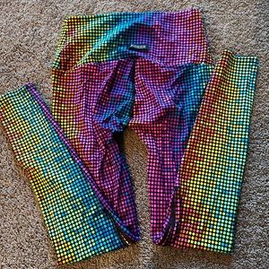 K-Deer Disco Dot Sneaker Length 7/8 Leggings